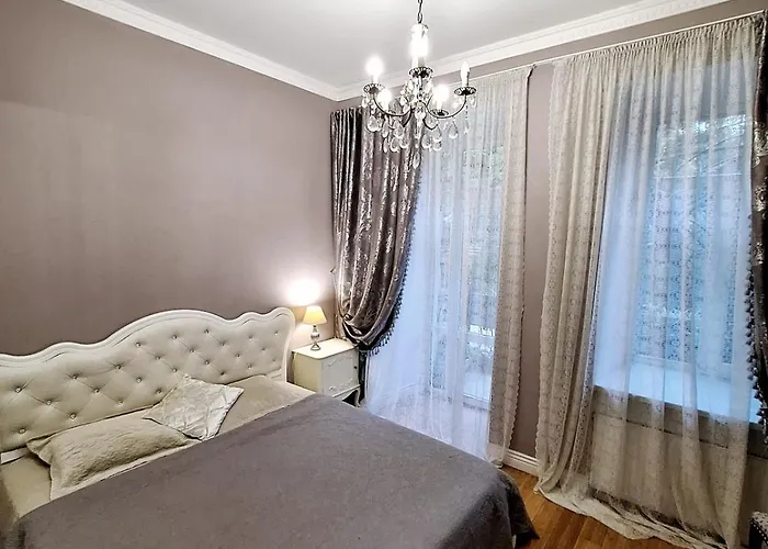 Apartament антик-апартаменты Odessa