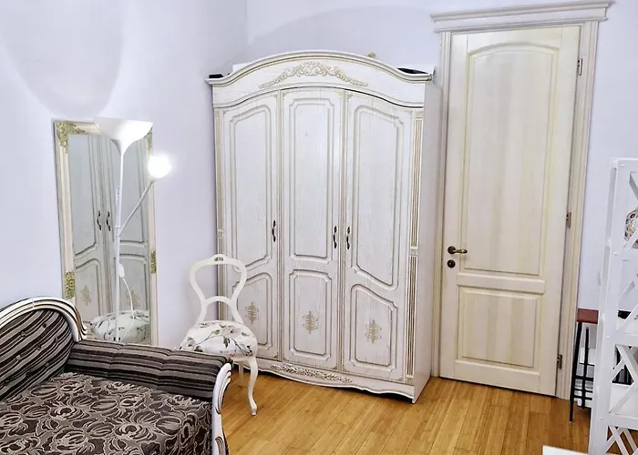 Apartament антик-апартаменты Odessa